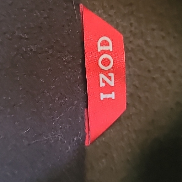 IZOD Vest - Picture 3 of 5